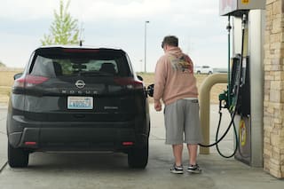 La gasolina en EE.UU. cuesta 50% más que antes de la guerra con Irán