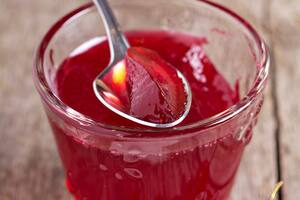 La gelatina es rica en colágeno y aminoácidos como glicina y prolina, que ayudan a regenerar cartílago y tejido conectivo (Foto de carácter ilustrativo: Freepik)