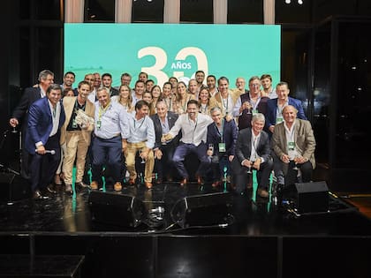 La gente de Man Agro en los festejos de los 30 años