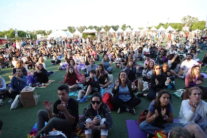 La gente durante la experiencia de Naty Franz
