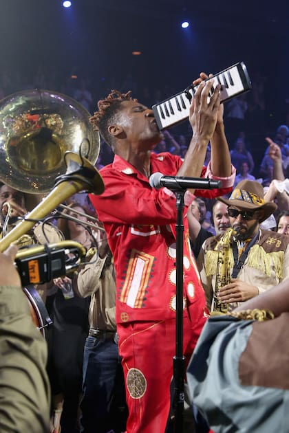 "La gente quiere sentir que puede cambiar el mundo", asegura