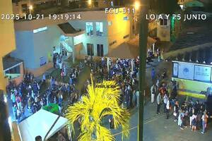 Un sismo de 6.2 sacudió a Ecuador y horas después se registró otro de magnitudes similares en Costa Rica