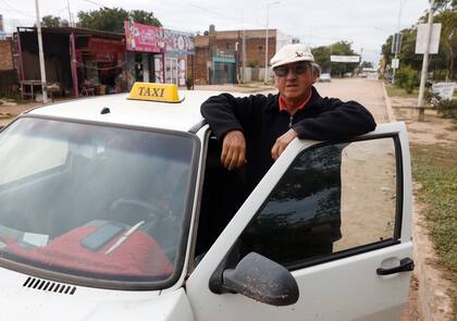 "La gente valora que Basualdo se haya animado a romper con Gildo", dice Luis Díaz, taxista de la ciudad formoseña de Las Lomitas