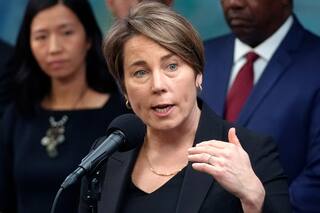 La indignación de Maura Healey tras la detención de un estudiante en Massachusetts