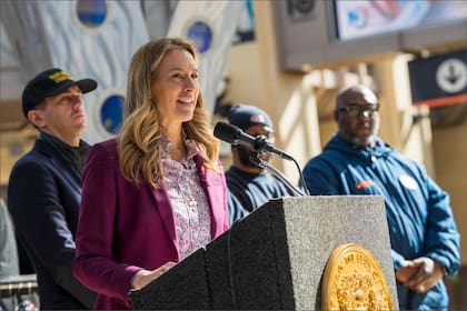 La gobernadora de Nueva Jersey, Mikie Sherrill, implementó una orden para limitar las acciones del ICE en el estado (Archivo)