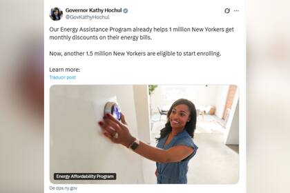 La gobernadora de Nueva York instó a los clientes de servicios públicos a informarse para recibir la ayuda