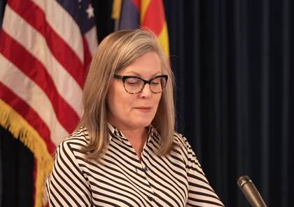 La gobernadora demócrata anunció el lunes el acuerdo del estado con RIP Medical Debt