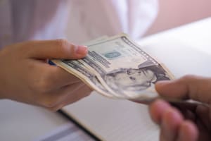 Buenas noticias para millones de trabajadores en EE.UU.: la ley que asegura el pago inmediato del salario