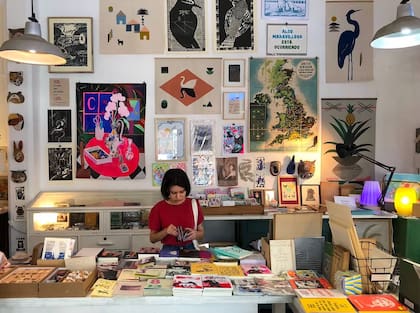 La gran variedad de propuestas artísticas de la Feria de Fábrica de estampas