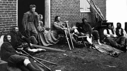 La Guerra Civil dejó miles de personas heridas y mutiladas, aunque varias de las "leyes feas" los excluían a estos veteranos de sus disposiciones.