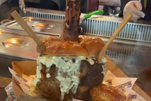 La extravagante hamburguesa de 180 dólares que causó furor en el Super Bowl