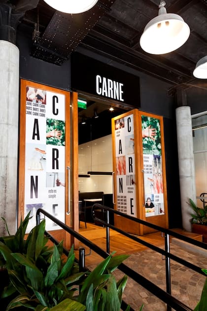 La hamburguesa de niño en Carne es una bomba apta para todos los gustos