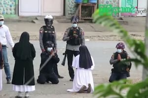 Quién es la monja católica que se convirtió en el símbolo de las protestas contra la dictadura militar