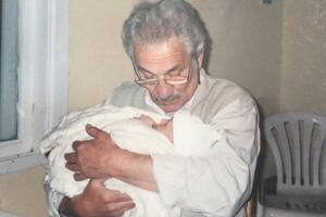 La hija de Norberto dice que su padre, durante sus últimos años de vida, se dedicó a disfrutar de sus nietos