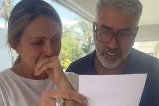 Su perro murió y decidió sorprender a sus padres con un gesto que les movió el alma