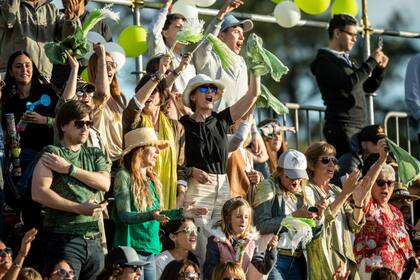 La hinchada de La Natividad se hizo sentir