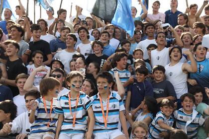 La hinchada de San Isidro Club está acostumbrada a las alegrías; esta vez el equipo no es el favorito, pero los zanjeros saben conducirse en los playoffs.