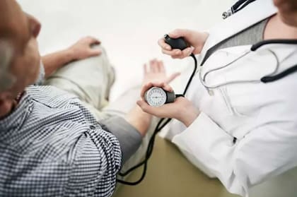 Todo lo que hay que saber de la hipertensión arterial: por qué es tan perjudicial y cómo controlarla