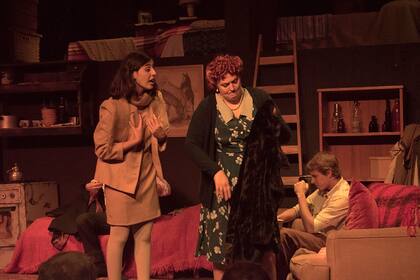 La historia de Ana Frank toma vida en el teatro del museo homónimo, encarnando una vez más uno de los testimonios más conmovedores de la Segunda Guerra Mundial