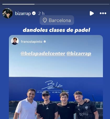 La historia de Bizarrap haciendo gala de su nivel en el pádel