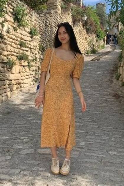 La historia de Maggie, una joven de Inglaterra que atraviesa un cáncer terminal