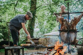 El inglés que vivió 6 años en Buenos Aires y enseña a hacer asado bien argentino