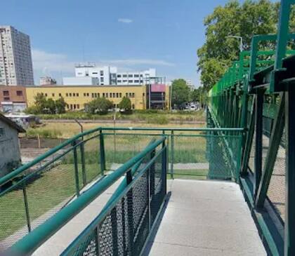 La historia de Yoly Veliz y el puente Zabala también fue agregada en los comentarios como símbolo de lucha contra el cáncer