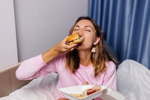 La hora en la que se alimenta es clave para bajar de peso (imagen ilustrativa)