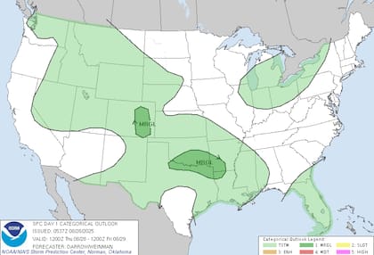 La humedad que afectó al suroeste se desplazará hacia las Rocosas y Grandes Llanuras, donde se esperan lluvias persistentes y tormentas eléctricas con "riesgo marginal" de ráfagas severas y granizo en el este de Colorado y Llanuras Altas