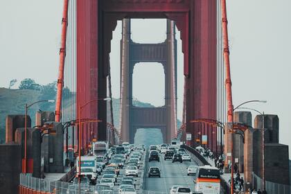 La IA aplicada al tránsito permitirá anticipar congestionamientos en California
