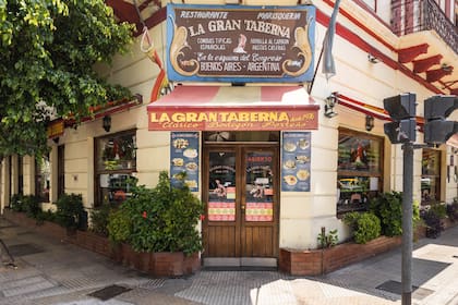La icónica esquina de La Gran Taberna.