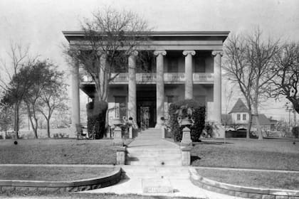 La icónica mansión fue construida en 1856 y presentó un diseño emblemático