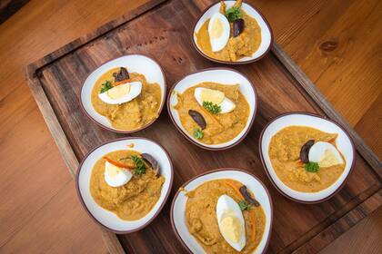 La idea comenzó hace más de un año cuando Gastón Acurio invitó a Zuccardi a acompañar con algunos vinos un asado argentino en su restaurant en Lima