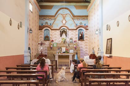 La iglesia de Amblayo data del 1600 y tiene pinturas cuzqueñas.