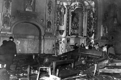 La Iglesia de San Francisco fue uno de los templos católicos porteños que sufrieron la ira de simpatizantes del peronismo en junio de 1955, una acción que en su momento se le endilgó a Ante Pavelic y a varios de los croatas que llegaron con él a la Argentina