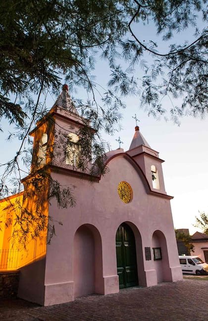 La iglesia de Santa Rosa de Calamuchita.