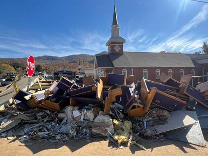 La iglesia de Swannanoa, en Carolina del Norte, fue dañada por Helene