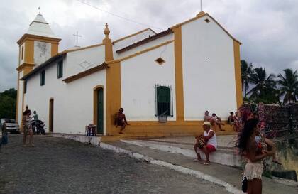 La iglesia en donde dejaron las cintas con los deseos.