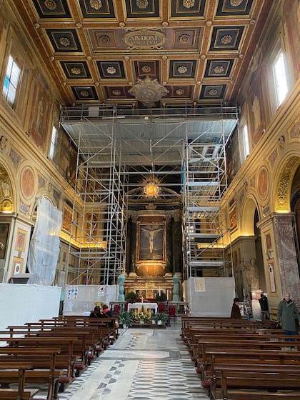 La iglesia está en restauración