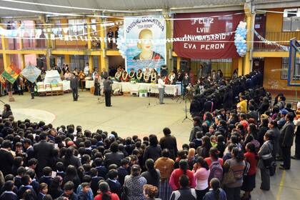 La imagen de la gigantografía con la foto de Nacha Guevara