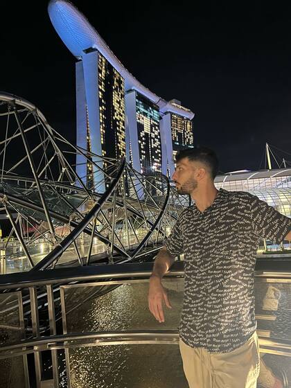 La imagen de Stefano Brundo en el Edificio Marina Bay Sands, Singapur