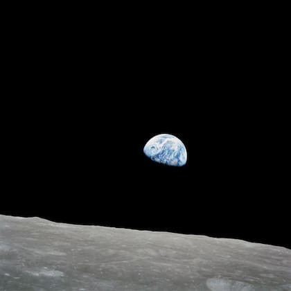 La imagen "Earthrise" se convirtió en una de las más reproducidas de todos los tiempos y galvanizó el movimiento ecologista