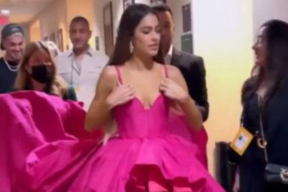 La imagen en donde se lo vio a Rodrigo De Paul en los premios Billboard tras pedirse el día por motivos familiares