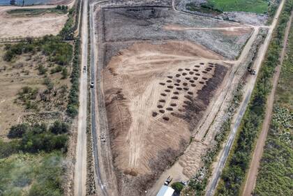 La imagen es de marzo pasado cuando el municipio ya había comenzado el saneamiento del basural a cielo abierto