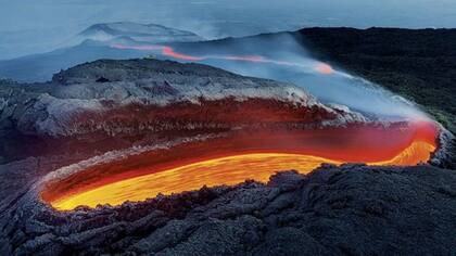 La imagen fue tomada en el lado norte del Etna, el volcán más activo de Europa