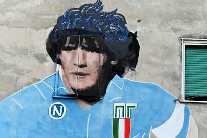 La imagen imborrable de Maradona en Nápoli