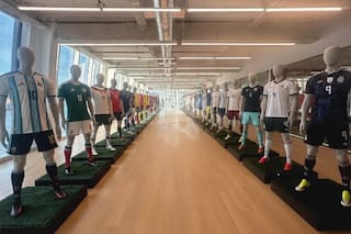 Del Piero publicó en Instagram una foto de las camisetas de varias selecciones para el próximo Mundial