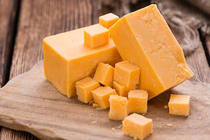 La imitación del queso amarillo puede causar problemas de salud (Foto Pexels)