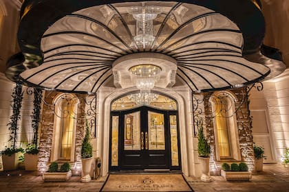 La impactante entrada