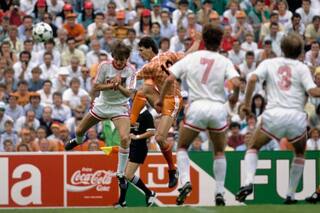 "Hoy no puedo correr ni jugar": el golazo imposible que hizo con un tobillo operado y que practicaba en el mar